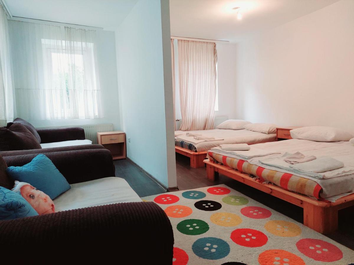 Hostel Hayat Sarajevo Bagian luar foto