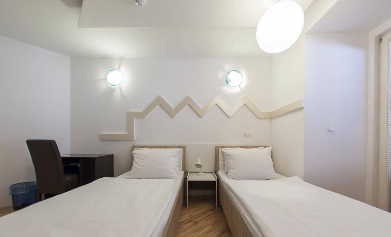 Hostel Hayat Sarajevo Bagian luar foto
